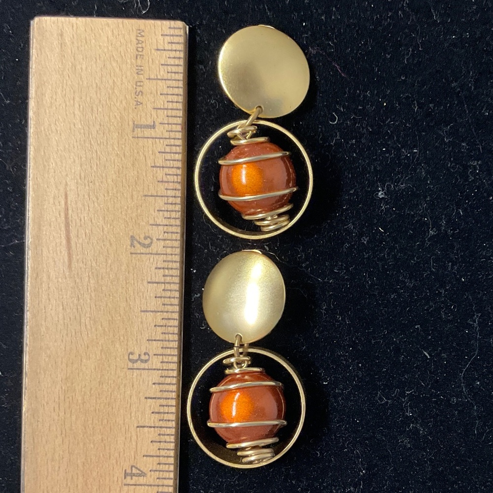Vintage Dangle Goldtone Clip Earrings - Picture 4 of 6